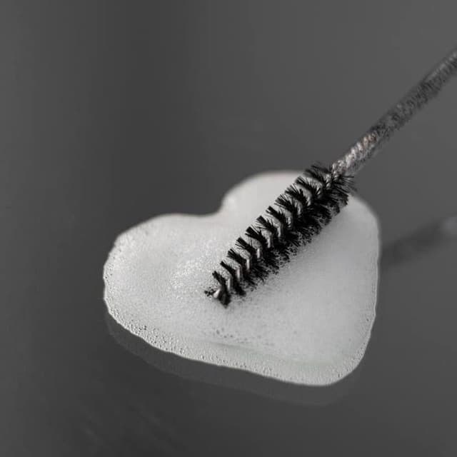 Glam lash membership at Aesthetically Dee in Berwyn, IL